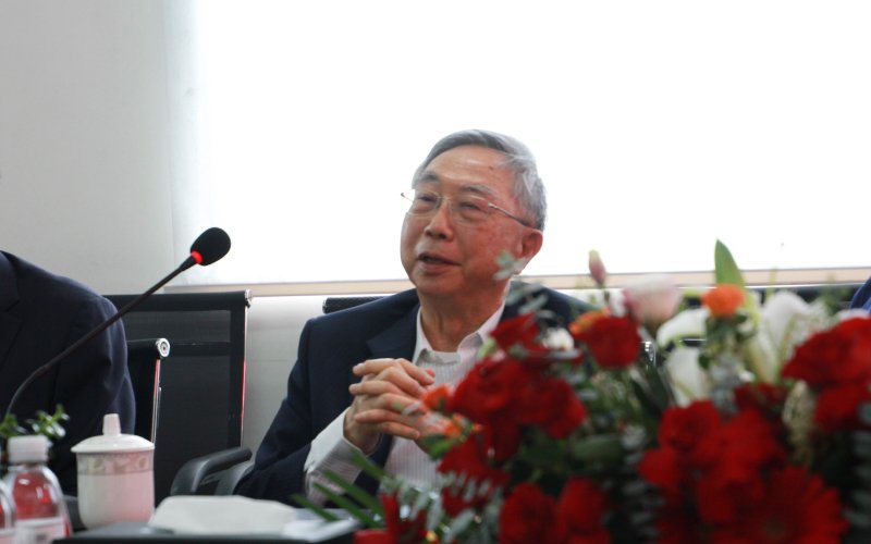 Mr. Hsu Chia-Chang, Chairman of CHIMEI Corporation, and Mr. Hsu Chun-Hua, Honorary Chairman, led a delegation to visit Qingdaozhongxinhuamei Plastics Co., Ltd. for an on-site inspection and strategic guidance
